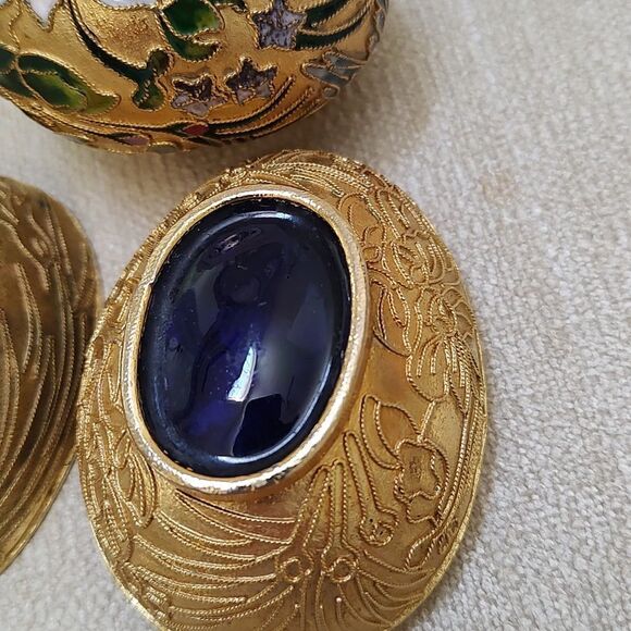 Cloisonne Gold Nesting Egg and Box Hand Painted Enamel Floral and Bird Vintage - Picture 10 of 11